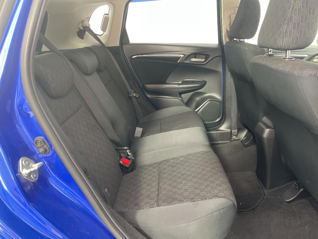 Photo '20' of Honda FIT