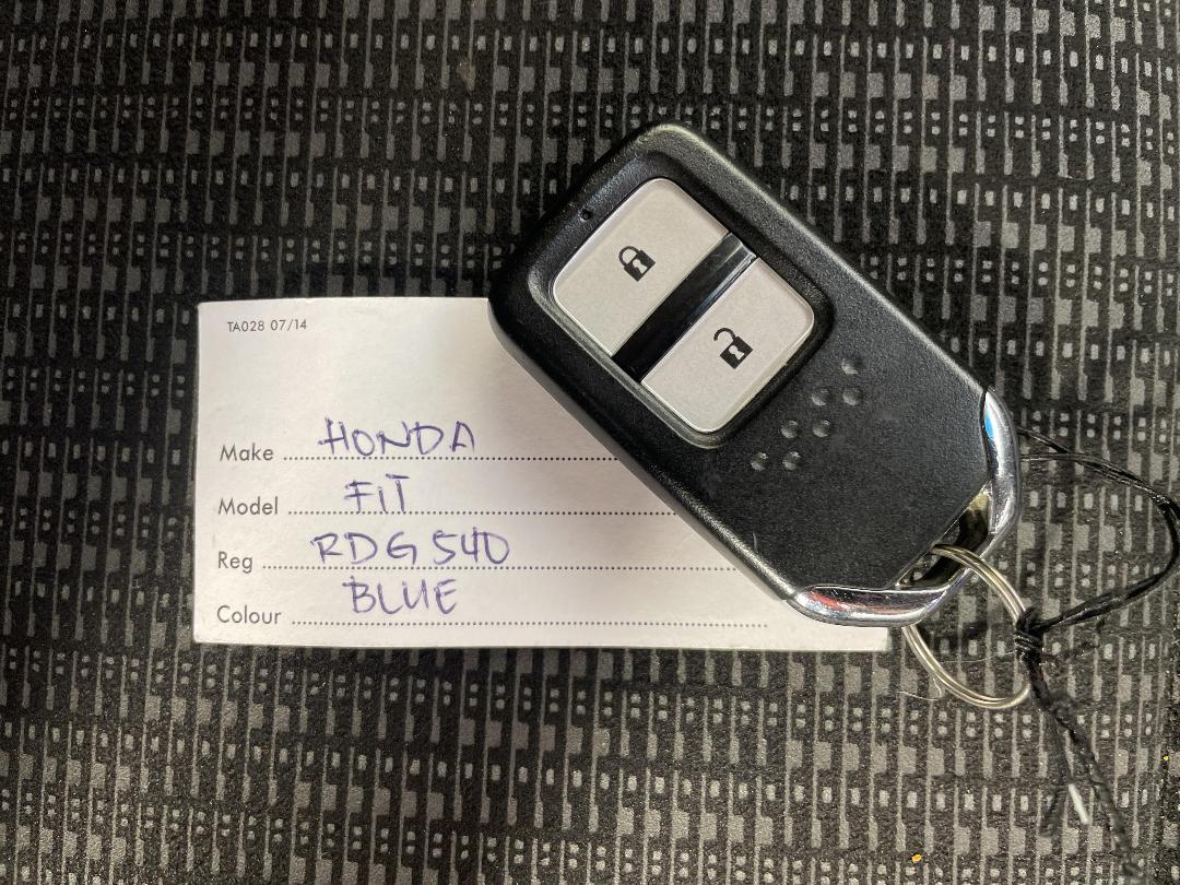 Photo '22' of Honda FIT