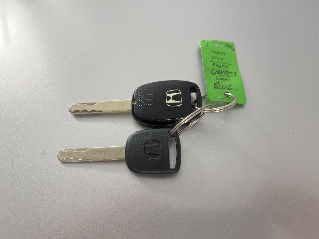 Photo '21' of Honda FIT