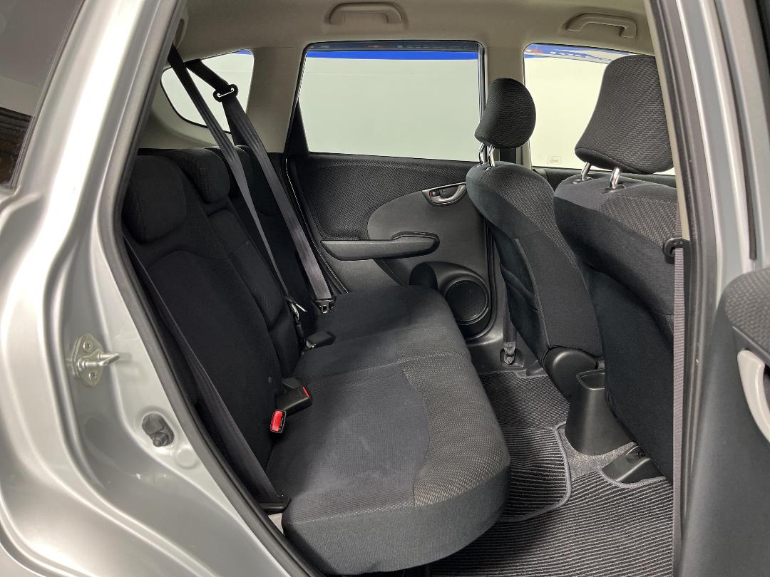 Photo '22' of Honda FIT