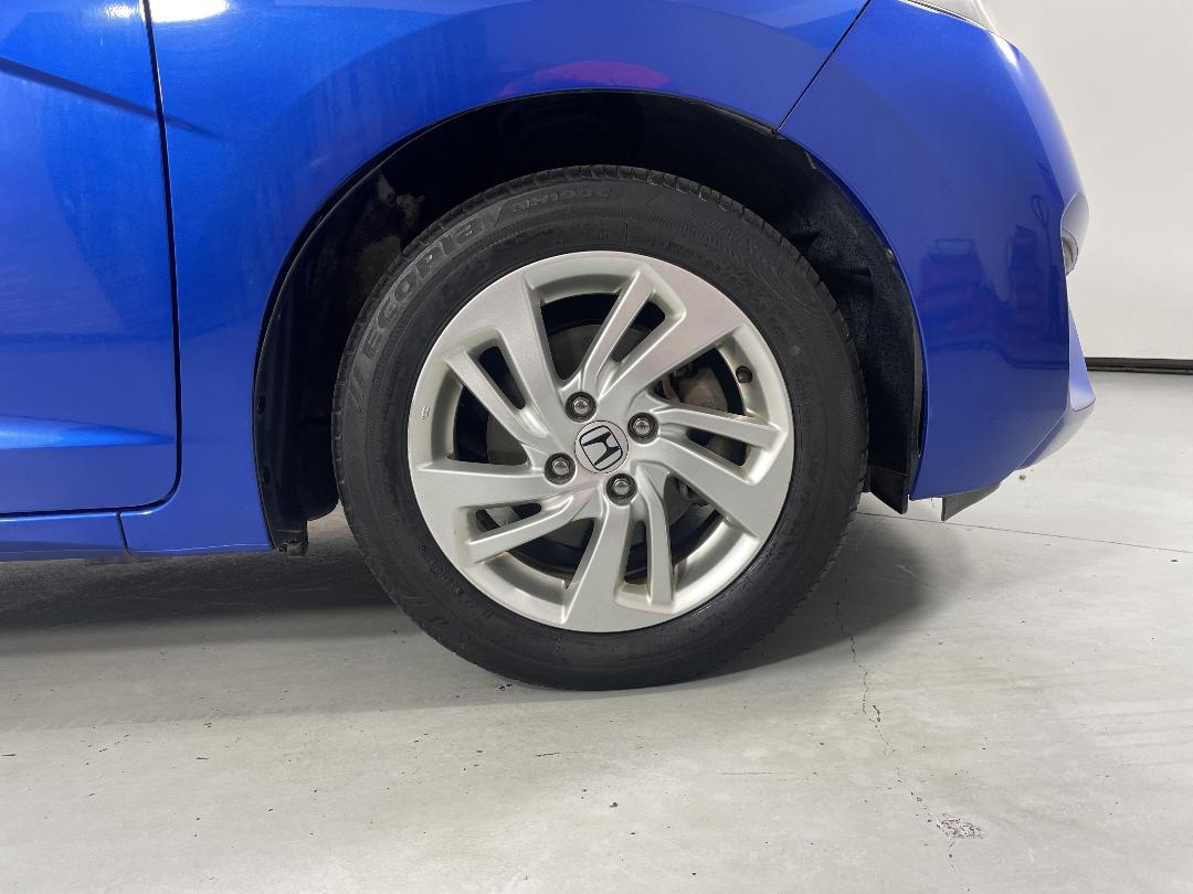 Photo '9' of Honda FIT