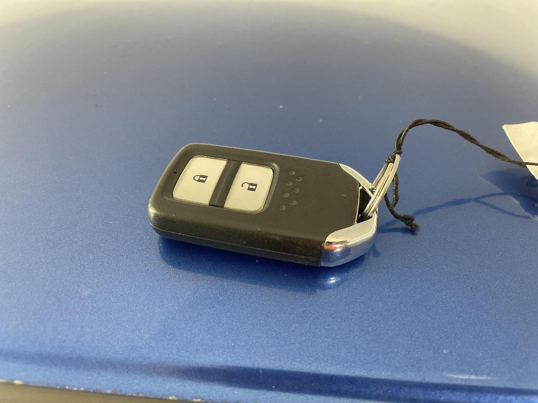 Photo '22' of Honda FIT