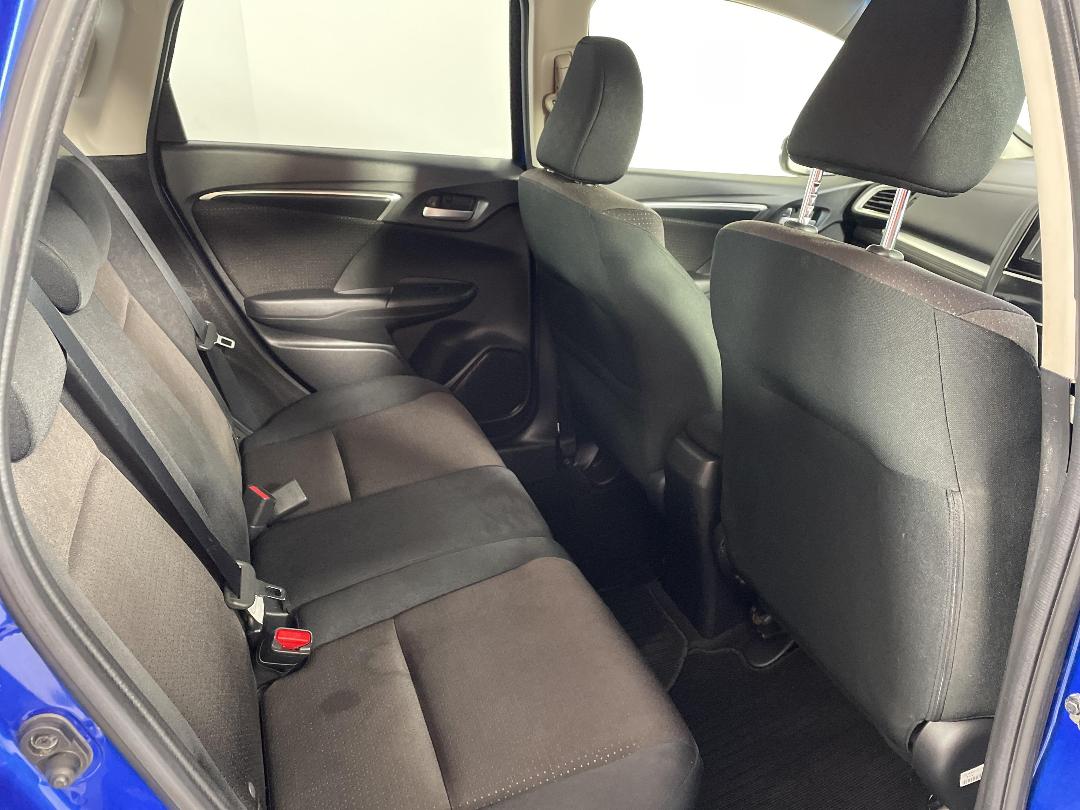 Photo '20' of Honda FIT