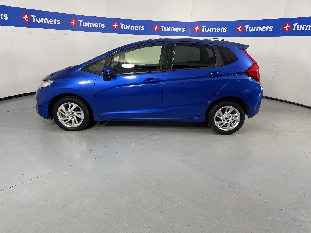 Photo '24' of Honda FIT