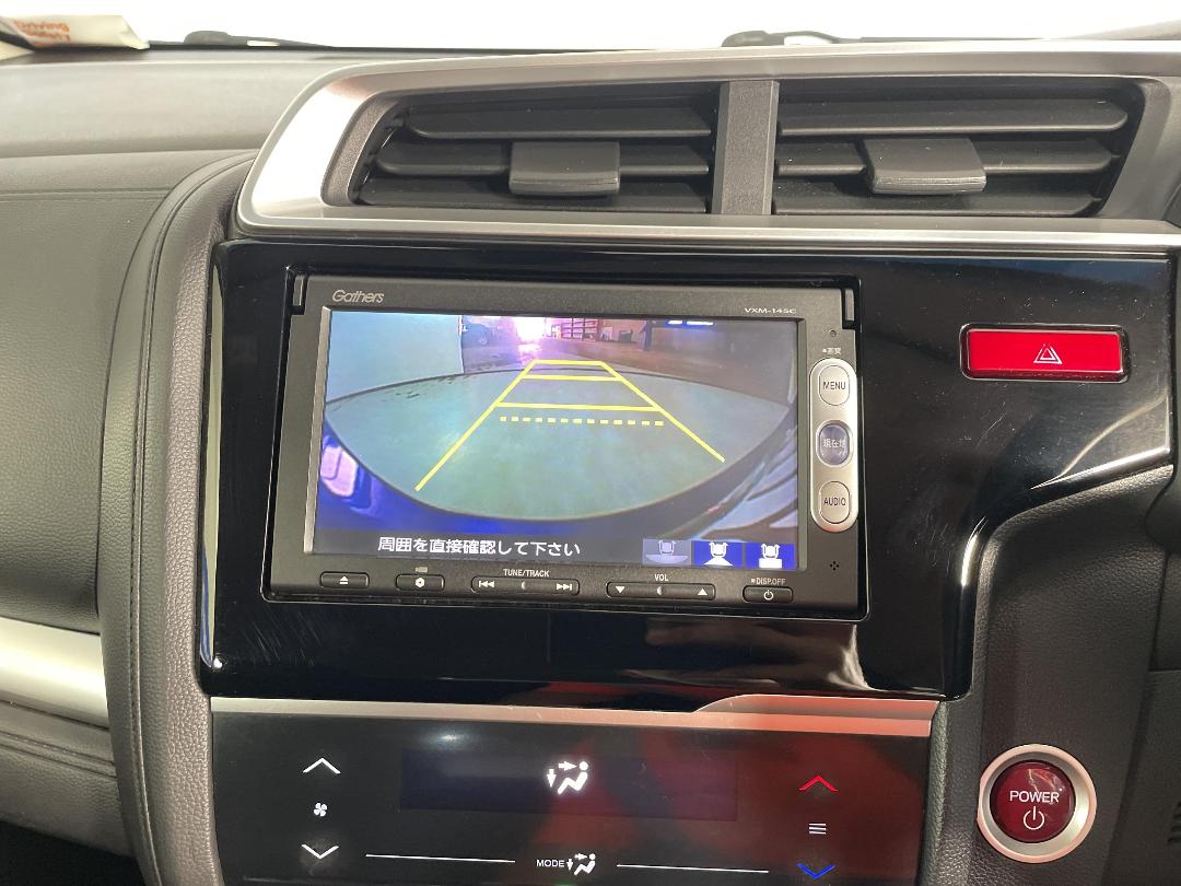 Photo '29' of Honda FIT