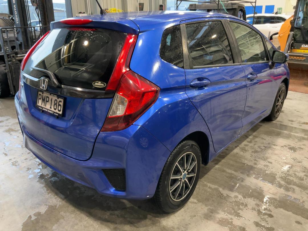 Photo '6' of Honda FIT 1.3G F Pack