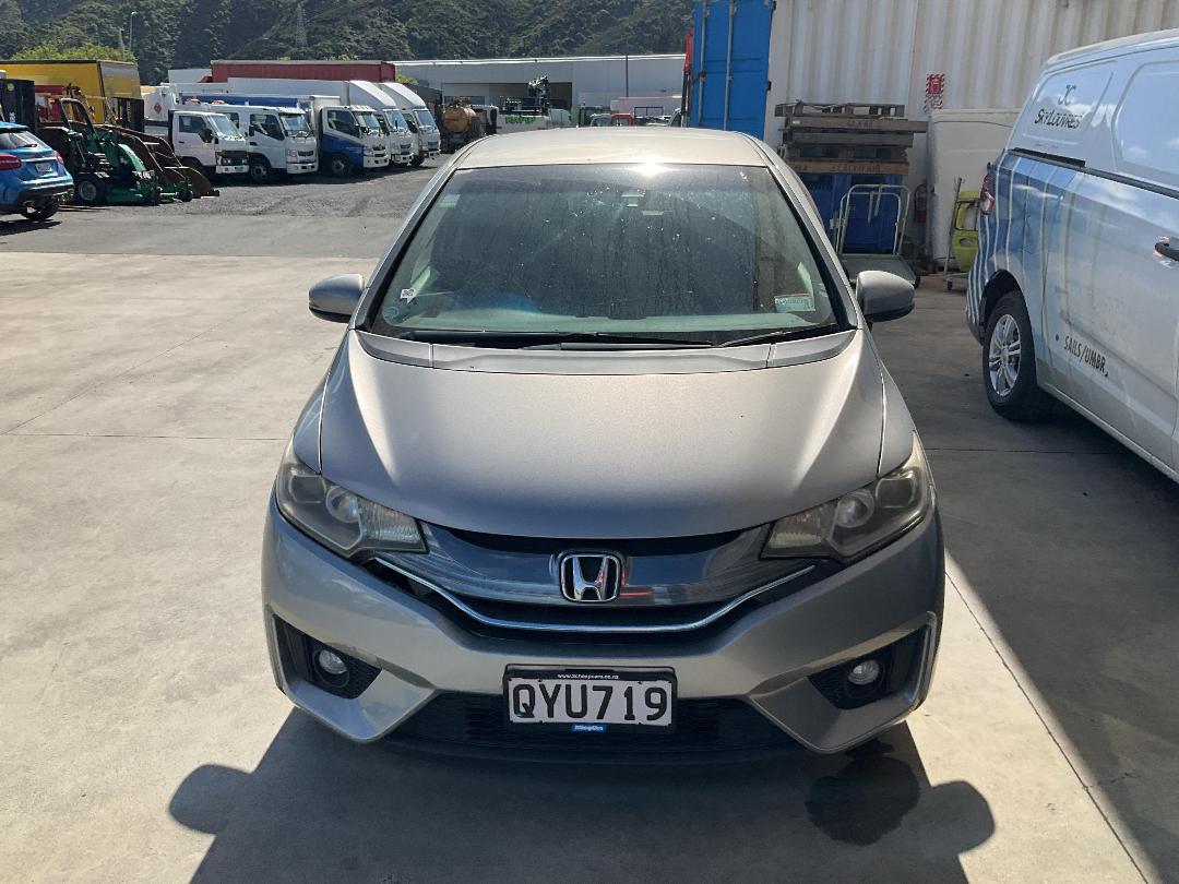 Photo '2' of Honda FIT Photo '2' of Honda FIT