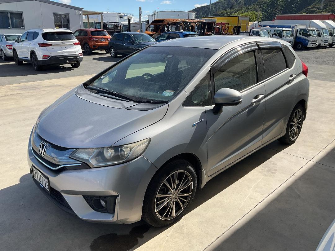 Photo '3' of Honda FIT Photo '3' of Honda FIT