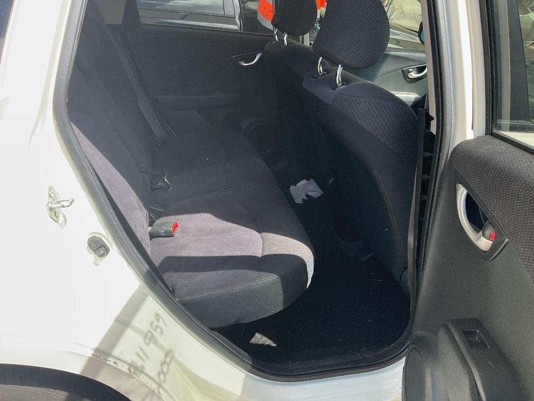 Photo '17' of Honda FIT Photo '17' of Honda FIT