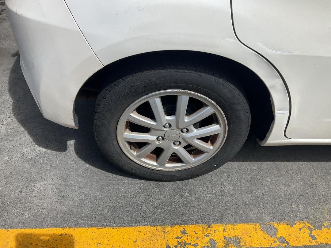 Photo '16' of Honda FIT Photo '16' of Honda FIT