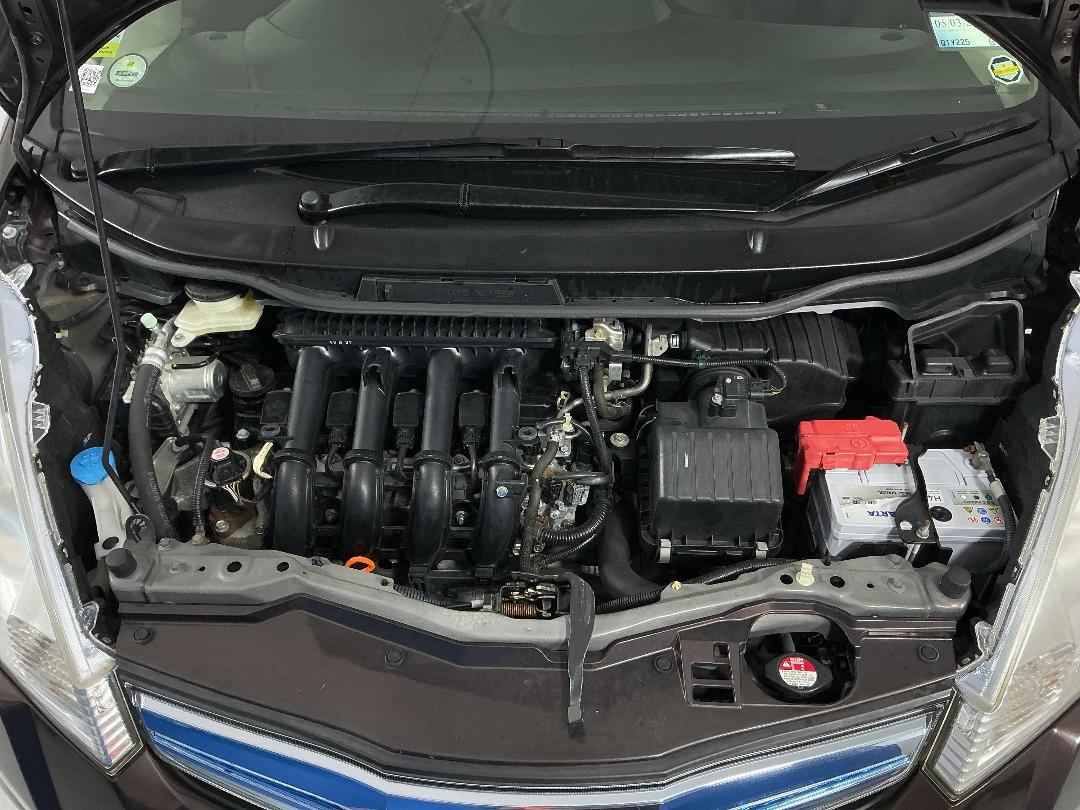 Photo '13' of Honda FIT