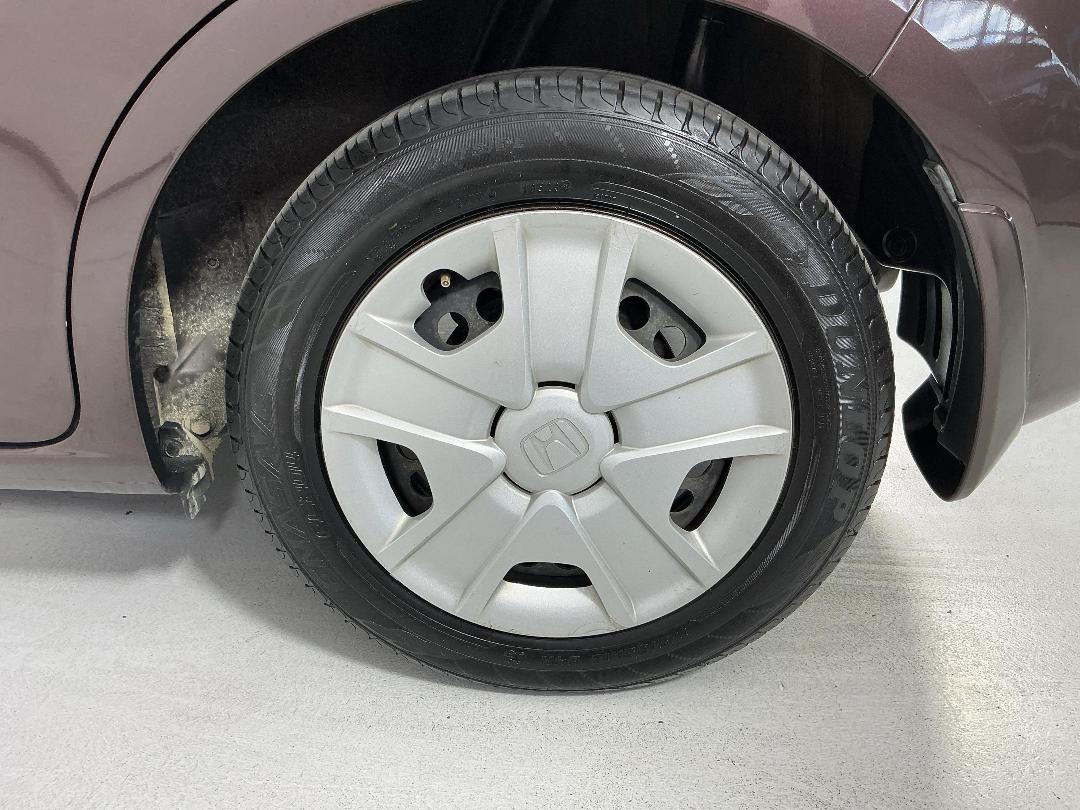 Photo '11' of Honda FIT