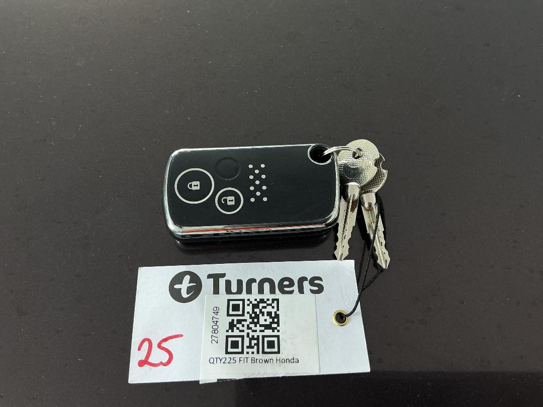 Photo '22' of Honda FIT