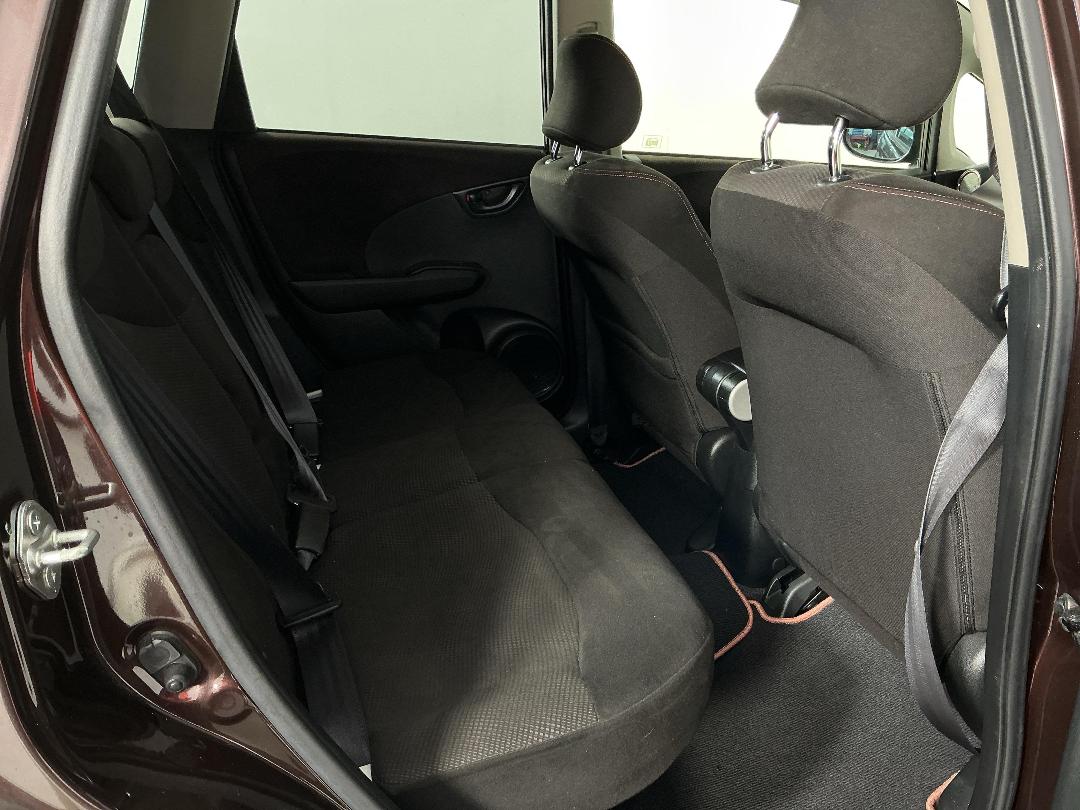 Photo '20' of Honda FIT