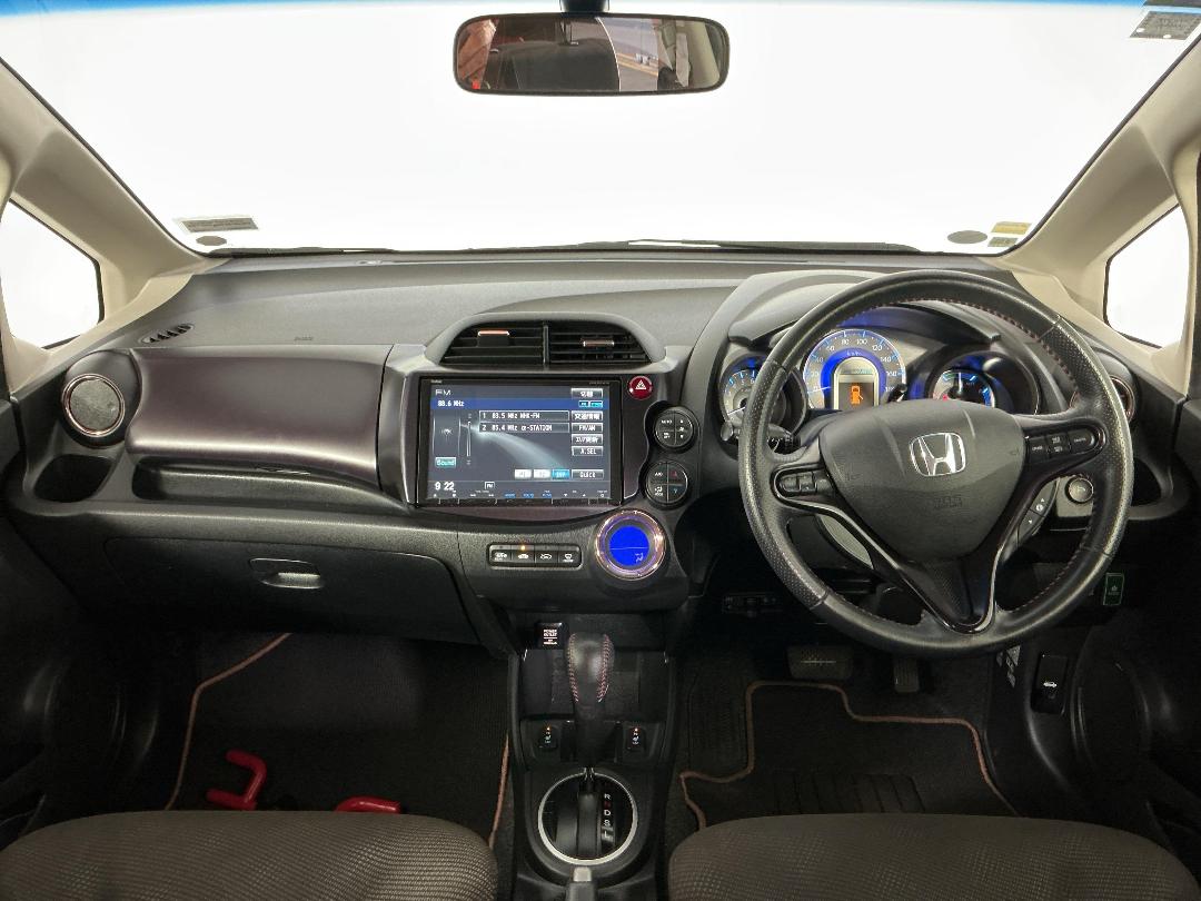 Photo '17' of Honda FIT