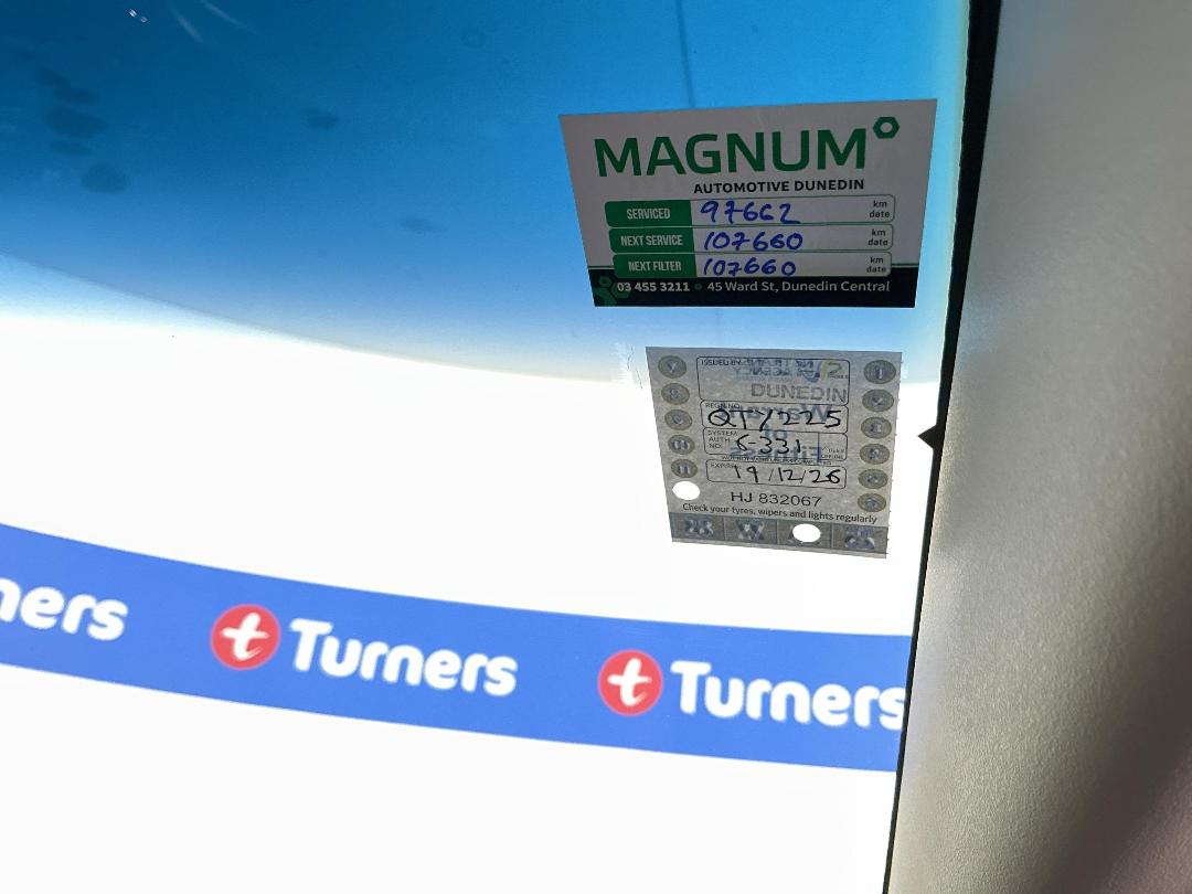 Photo '28' of Honda FIT