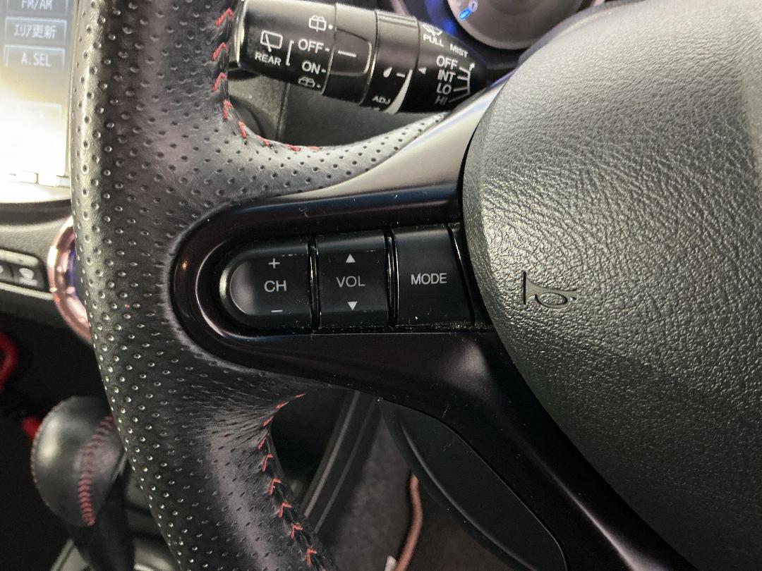 Photo '27' of Honda FIT