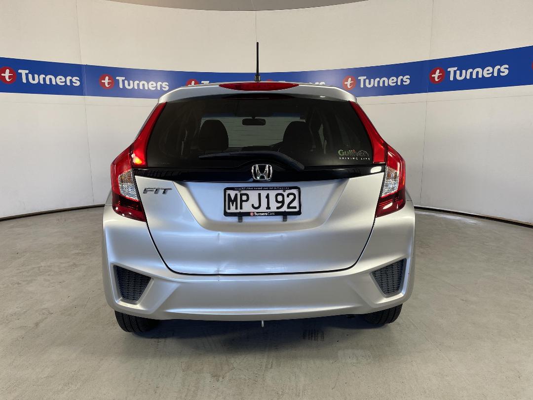 Photo '6' of Honda FIT