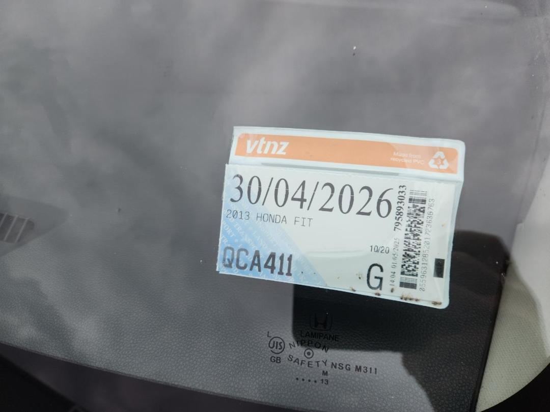 Photo '2' of Honda FIT Photo '2' of Honda FIT