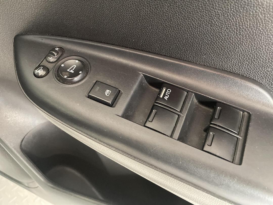 Photo '23' of Honda FIT