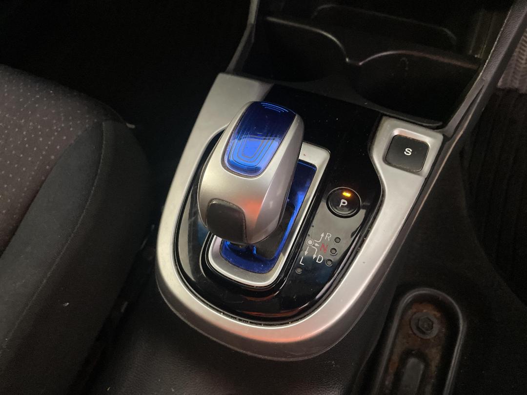 Photo '29' of Honda FIT