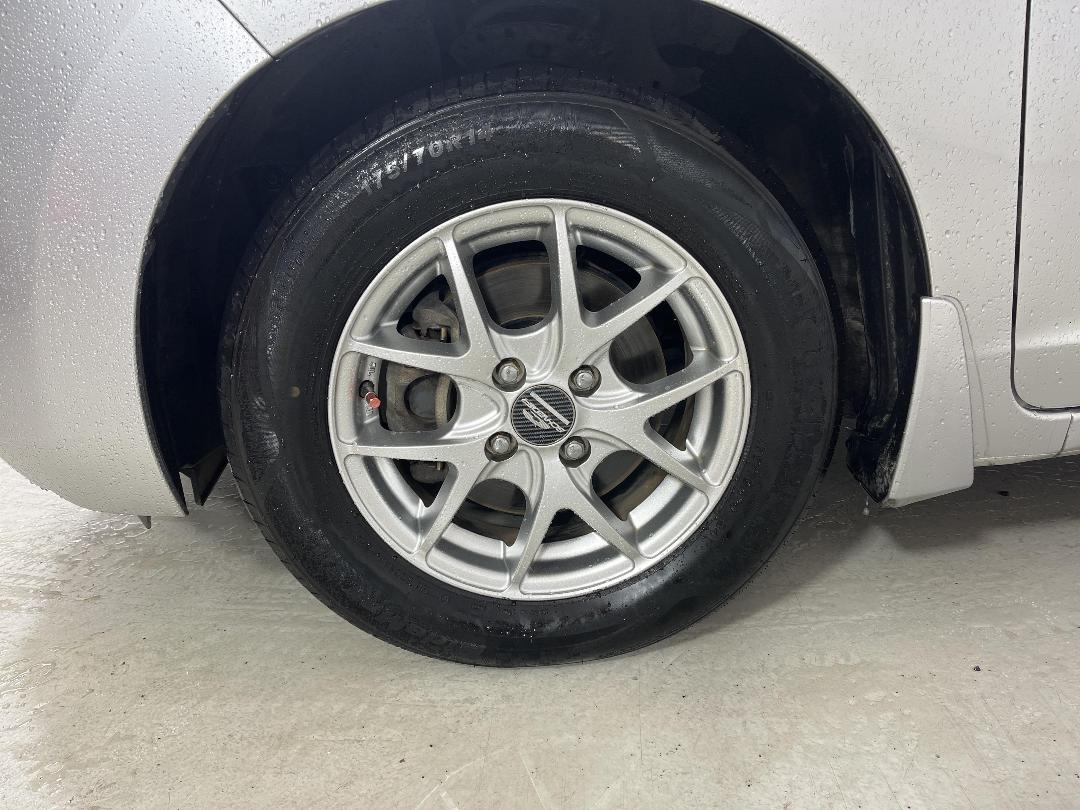 Photo '10' of Honda FIT Photo '10' of Honda FIT