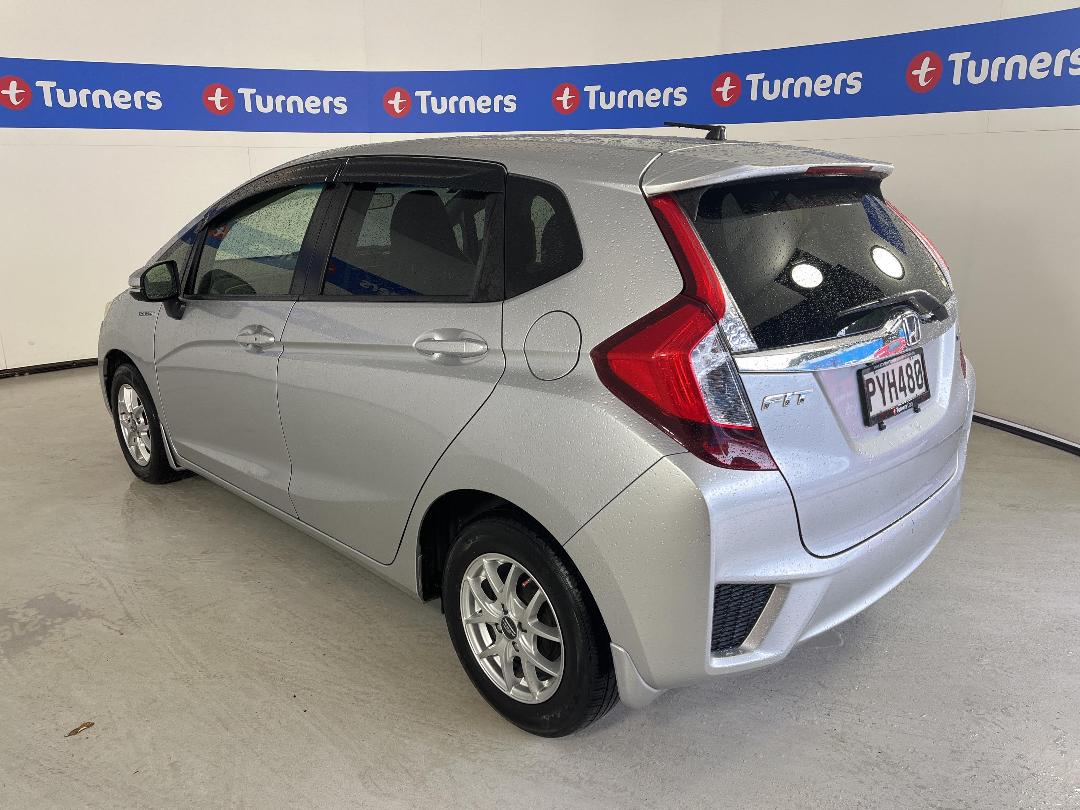 Photo '5' of Honda FIT Photo '5' of Honda FIT