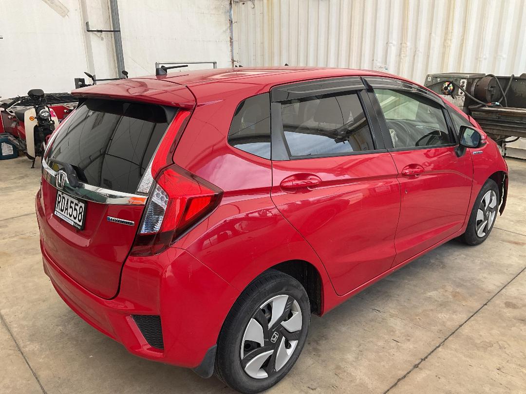 Photo '5' of Honda FIT Photo '5' of Honda FIT