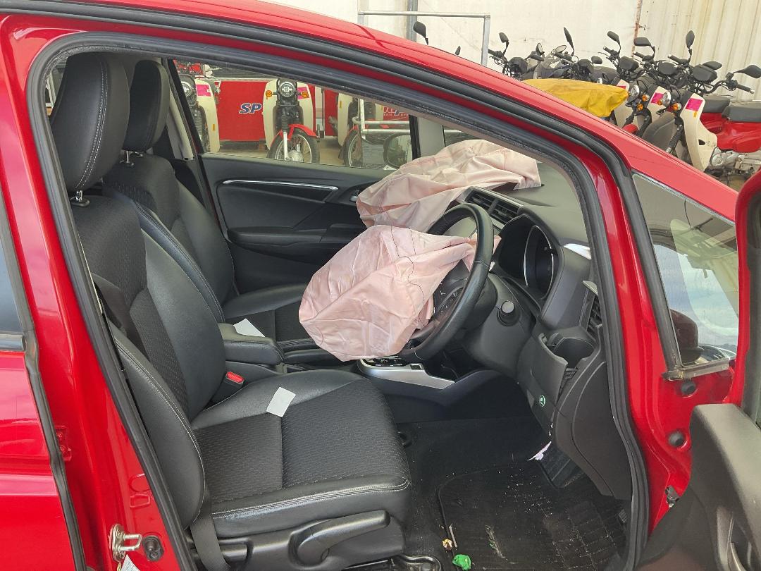 Photo '9' of Honda FIT Photo '9' of Honda FIT