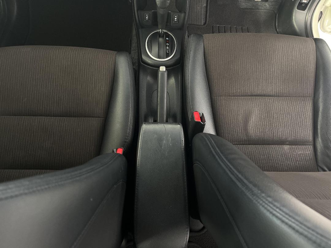 Photo '18' of Honda FIT