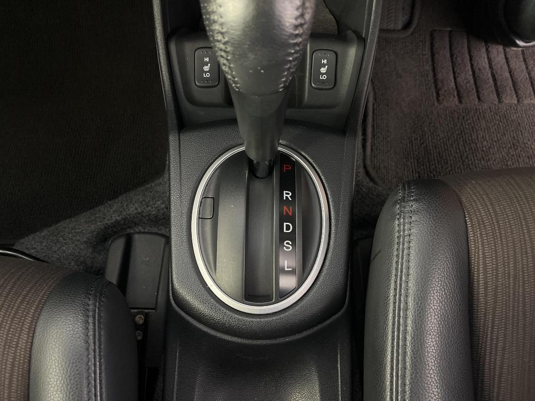 Photo '30' of Honda FIT