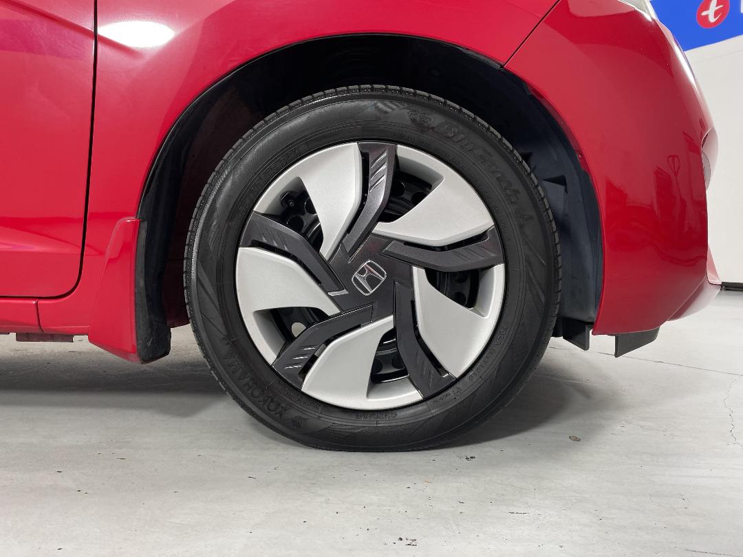 Photo '9' of Honda FIT