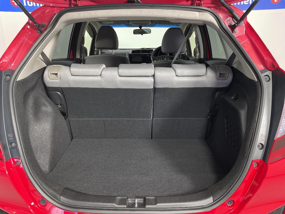 Photo '14' of Honda FIT