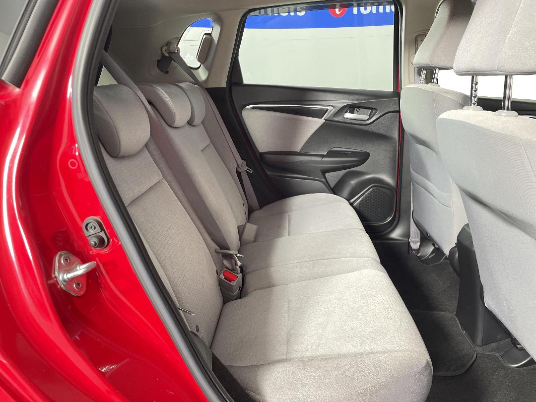 Photo '20' of Honda FIT