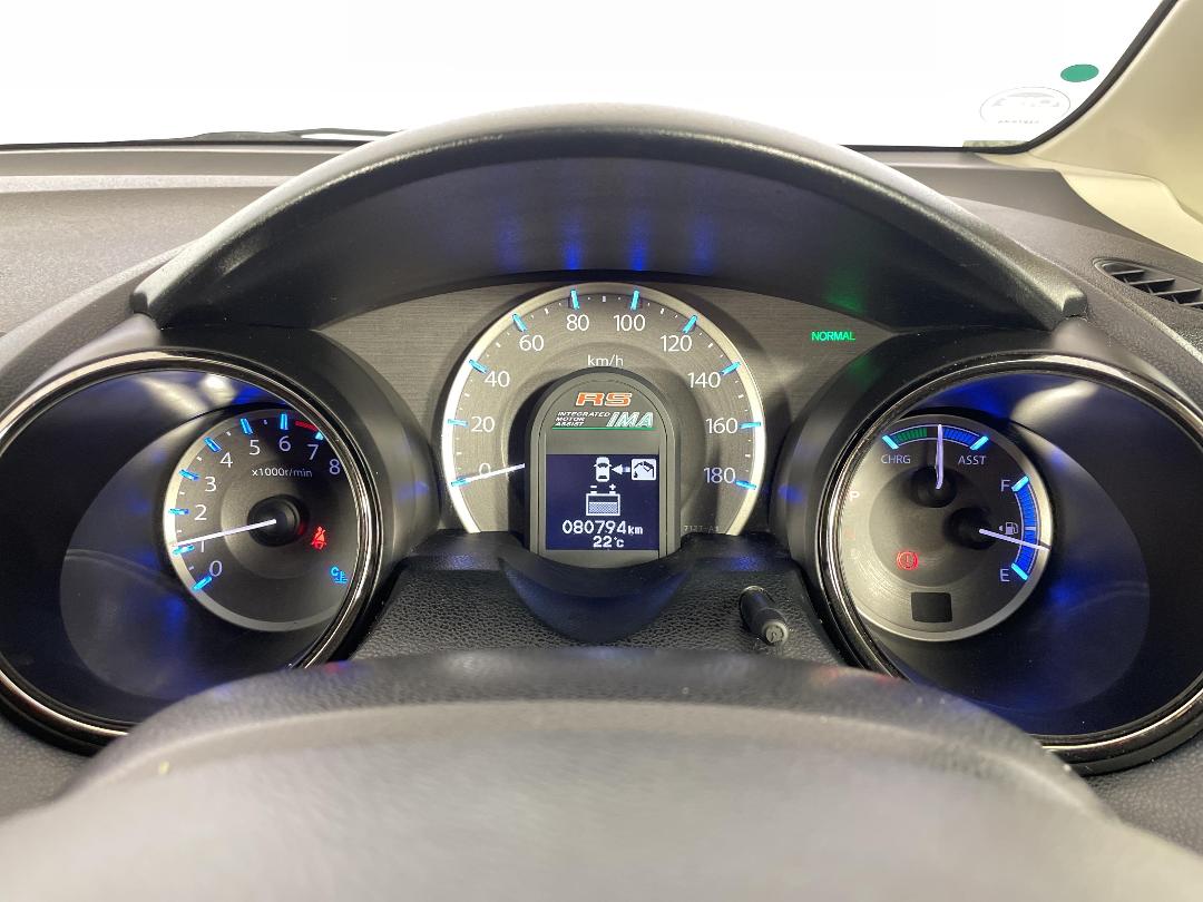 Photo '21' of Honda FIT