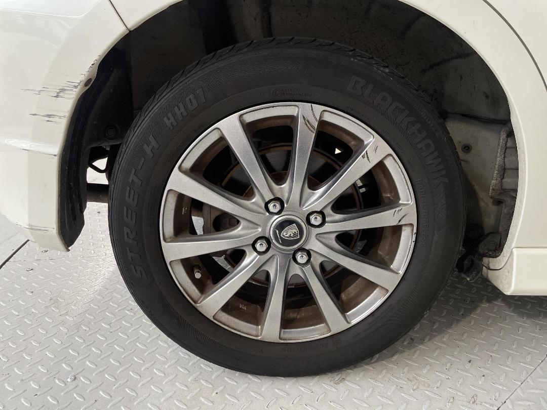 Photo '12' of Honda FIT