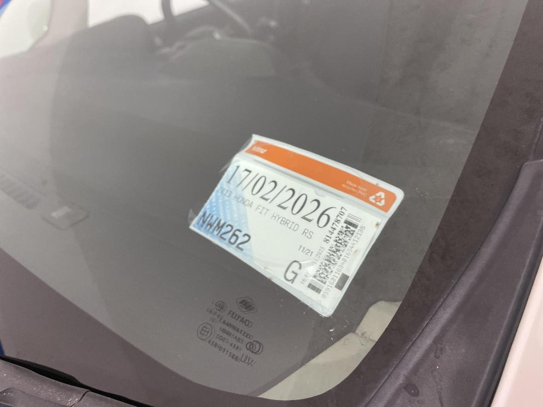 Photo '31' of Honda FIT