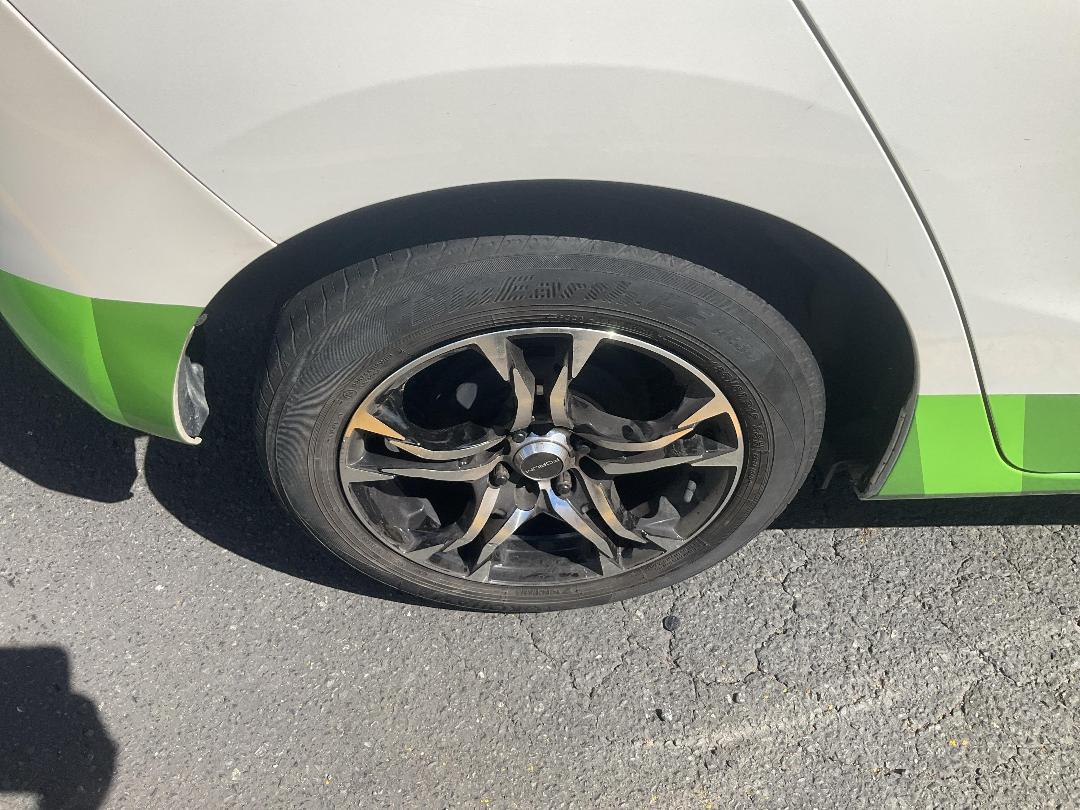 Photo '13' of Honda FIT Hybrid Photo '13' of Honda FIT Hybrid