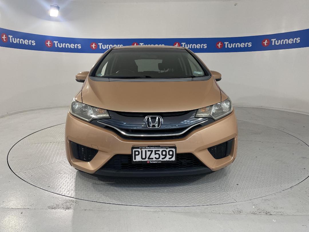 Photo '2' of Honda FIT Photo '2' of Honda FIT