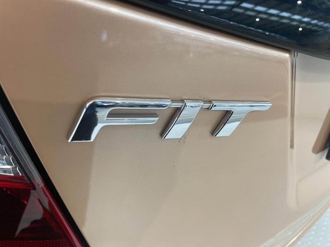 Photo '33' of Honda FIT Photo '33' of Honda FIT