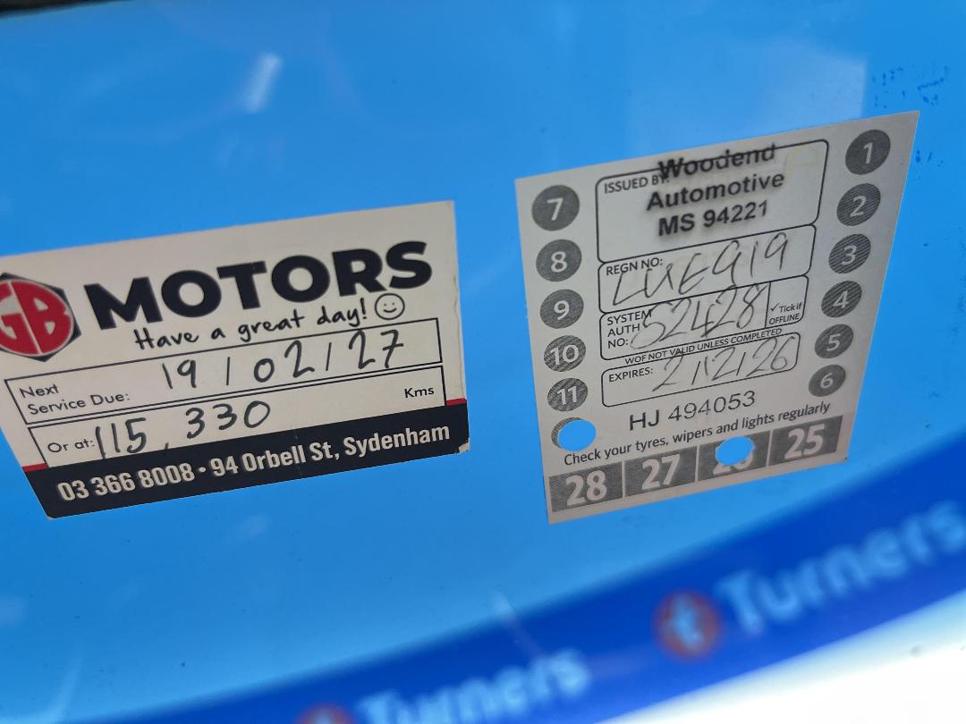 Photo '23' of Honda FIT