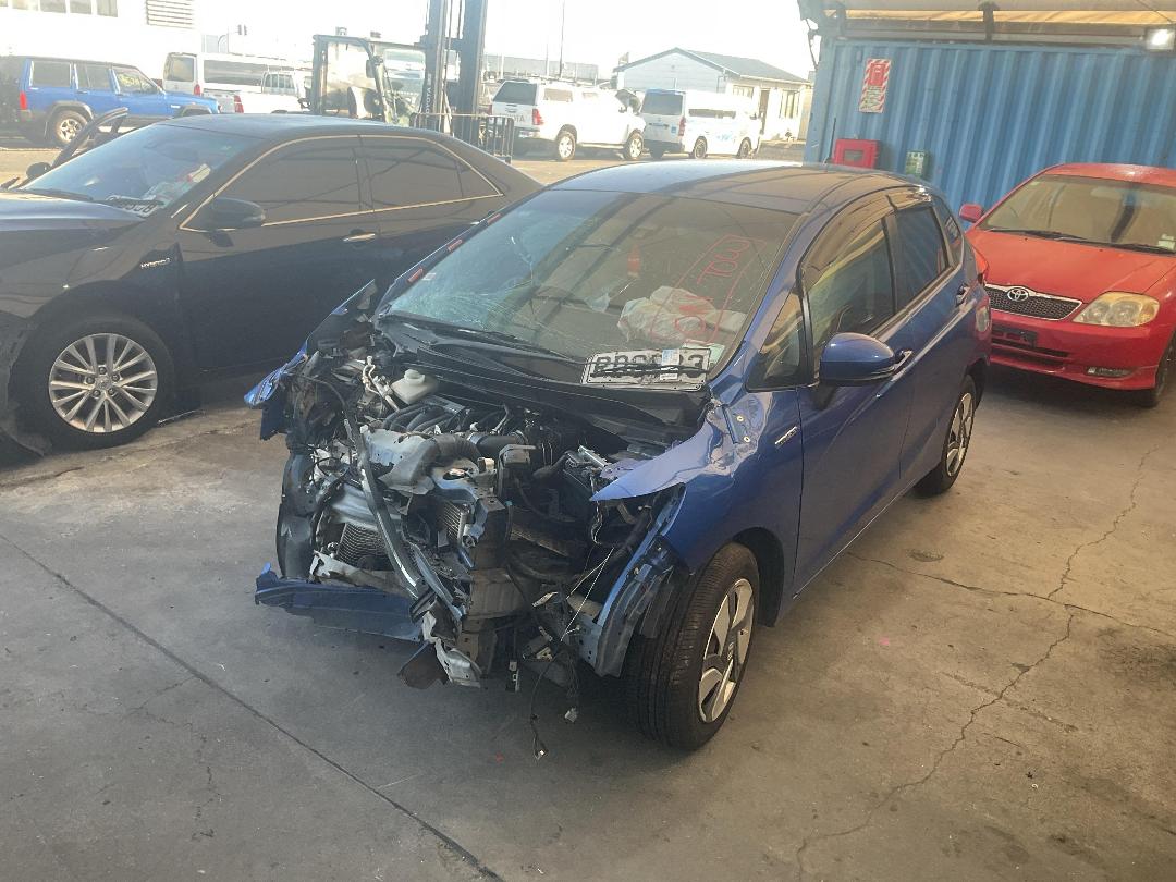 Photo '6' of Honda FIT Hybrid