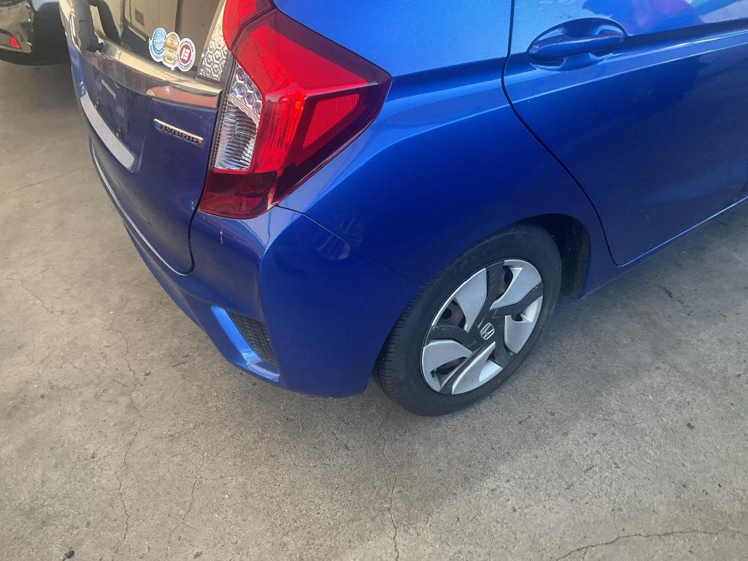 Photo '14' of Honda FIT Hybrid