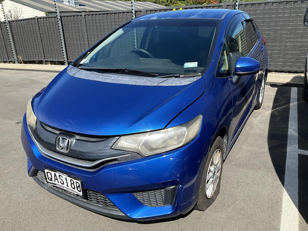 Photo '4' of Honda FIT