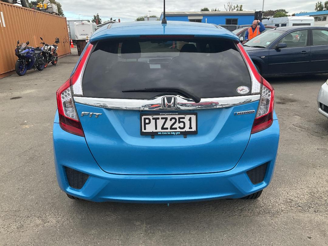 Photo '5' of Honda FIT