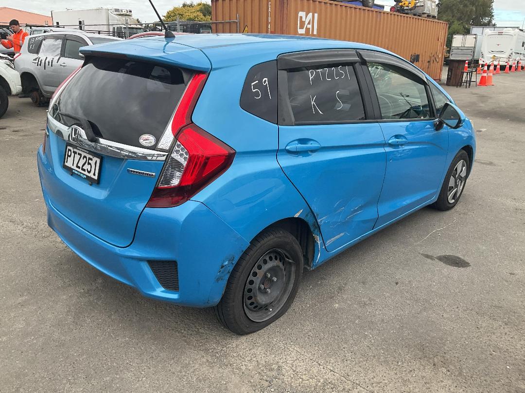 Photo '6' of Honda FIT