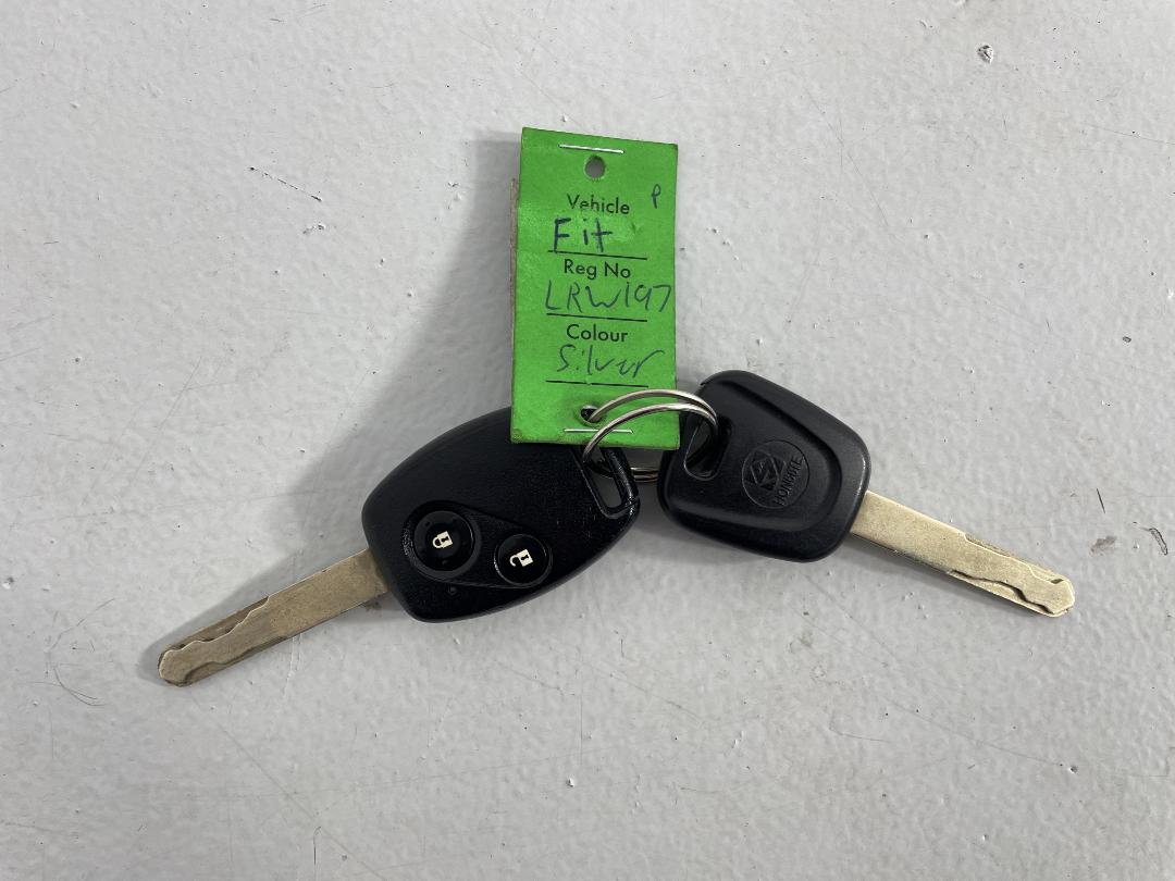 Photo '22' of Honda FIT