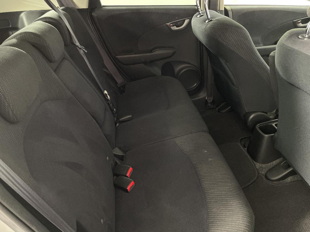 Photo '20' of Honda FIT