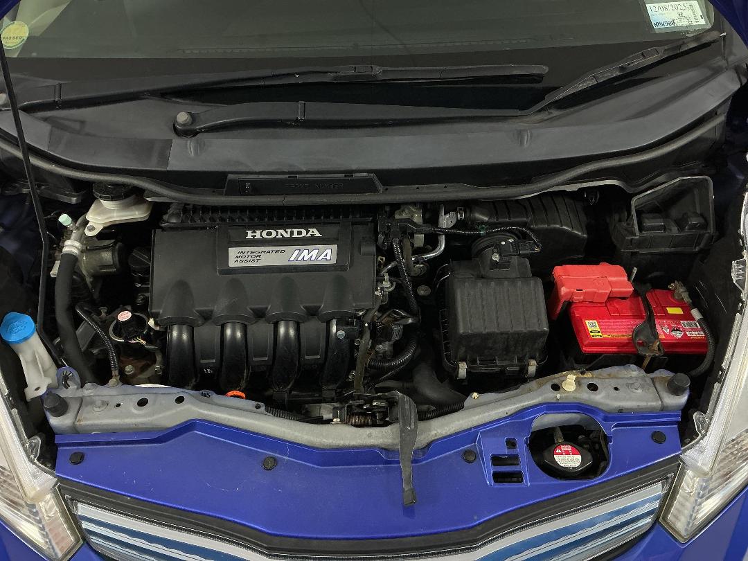 Photo '13' of Honda FIT