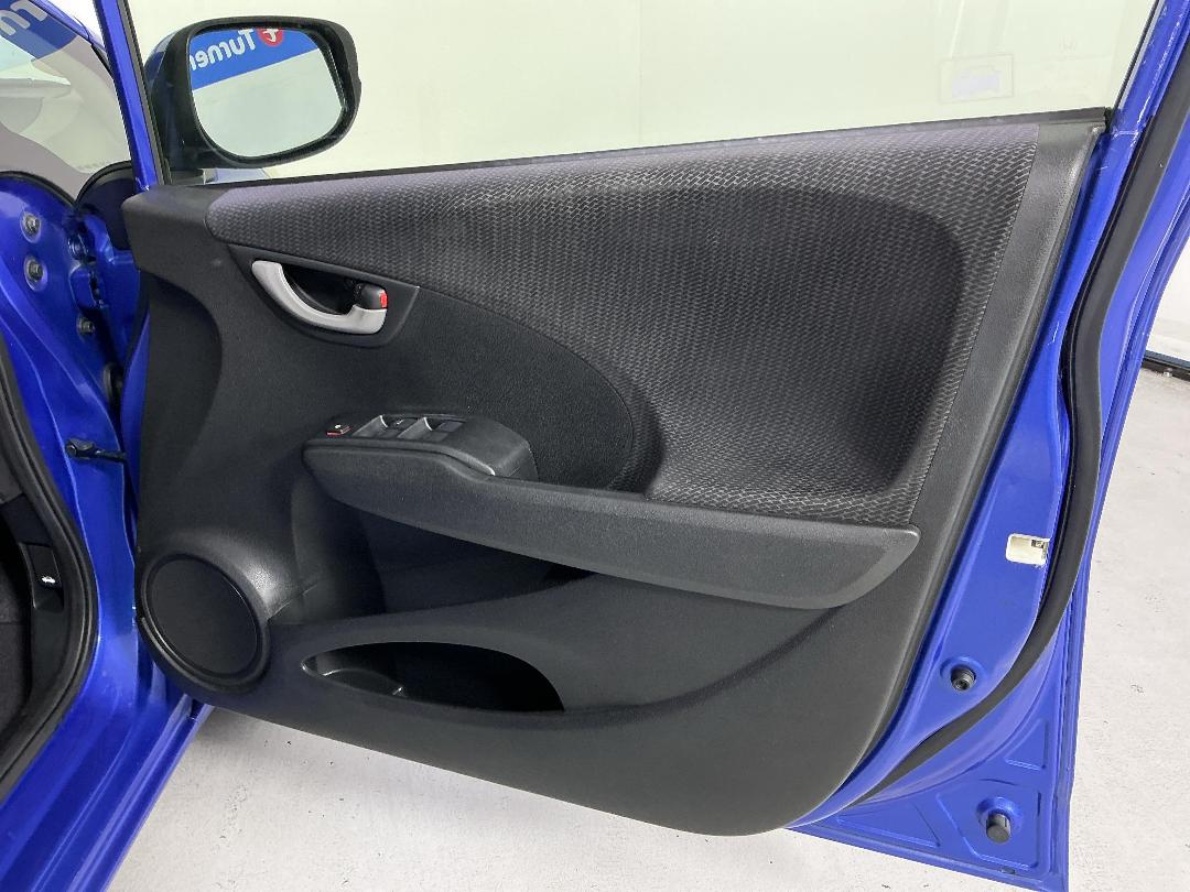 Photo '15' of Honda FIT